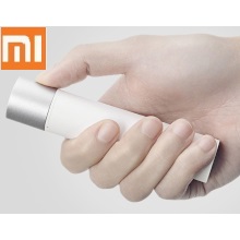 XIAOMI 2 IN 1 POWER BANK + TORCIA LED