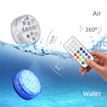 LAMPADA PORTATILE RGB IMPERMEABILE CON TELECOMANDO